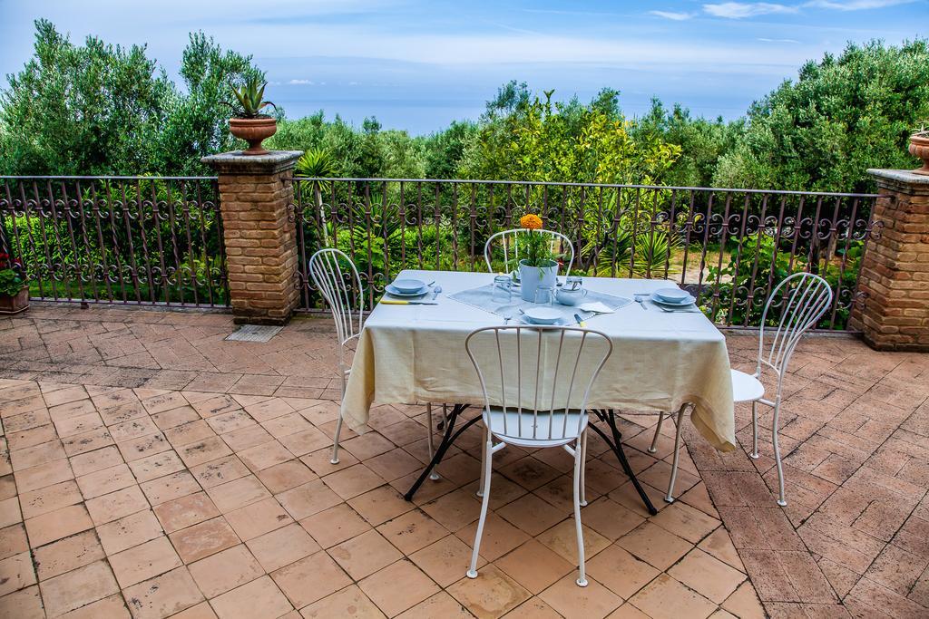 Donnasilia Bed & Breakfast Palinuro Exterior photo