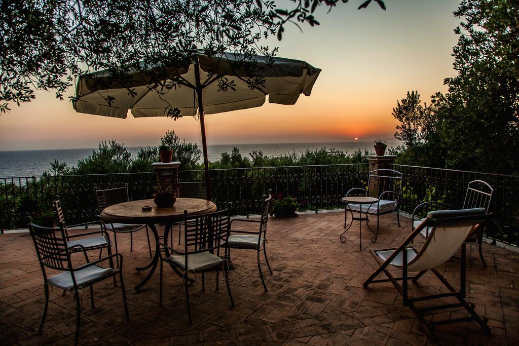 Donnasilia Bed & Breakfast Palinuro Exterior photo