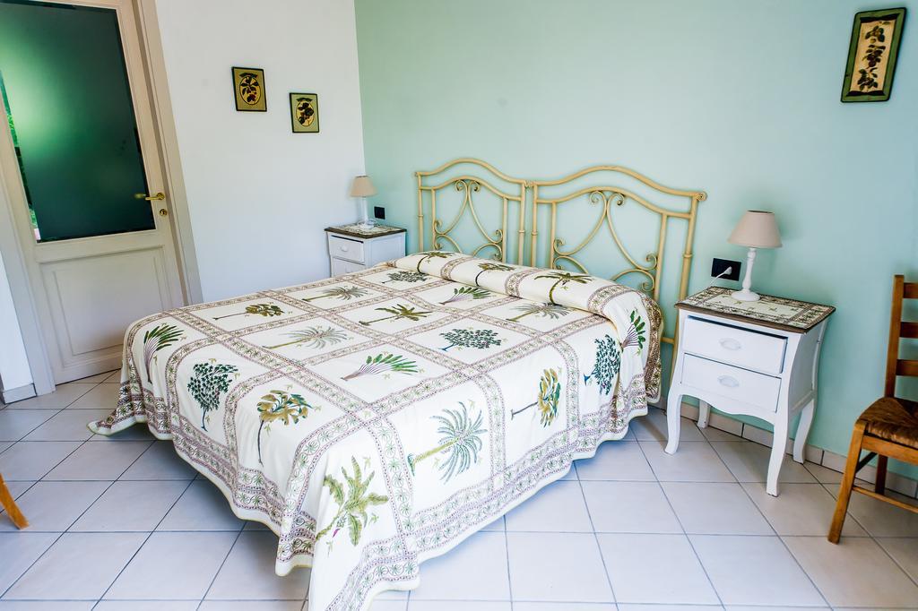 Donnasilia Bed & Breakfast Palinuro Exterior photo